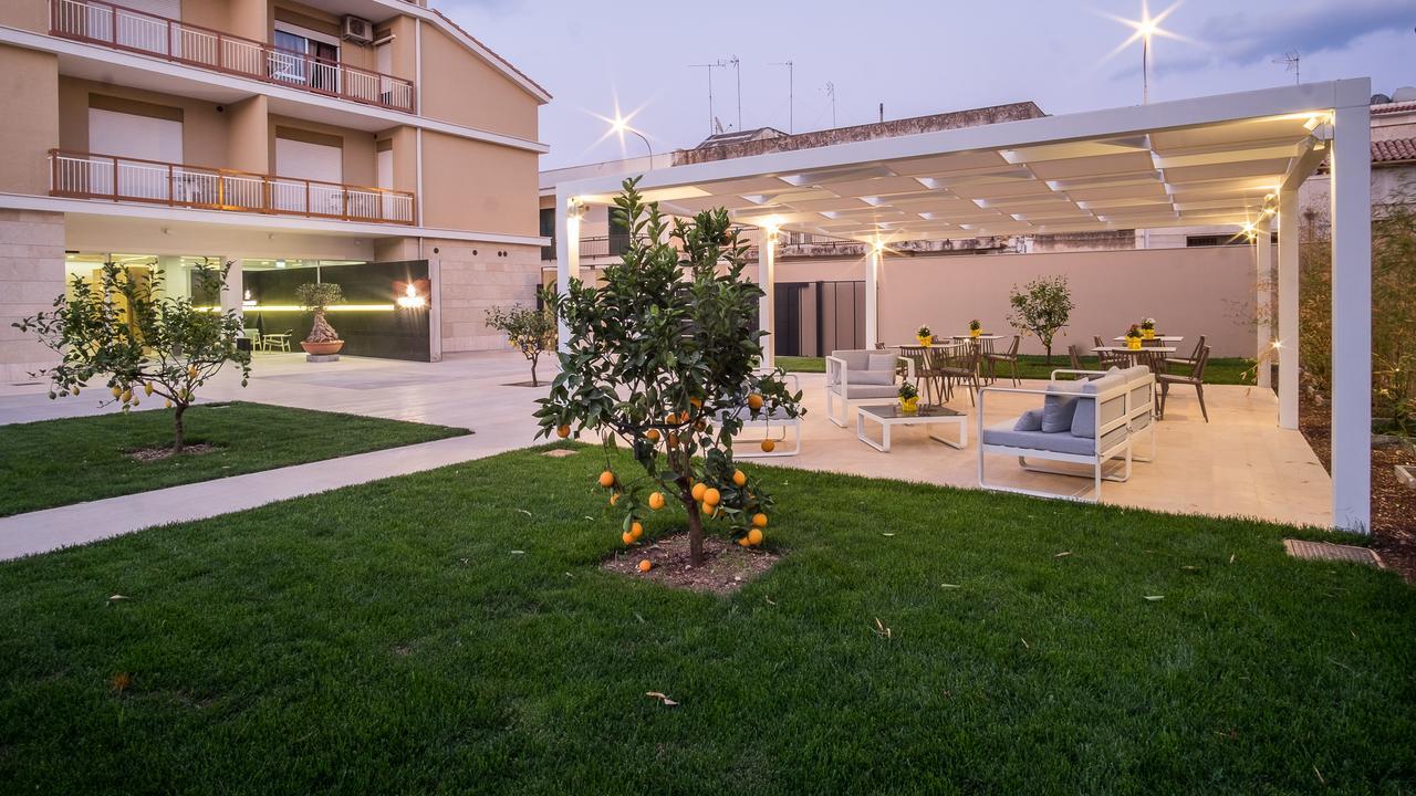 Netum Hotel Νότο Εξωτερικό φωτογραφία